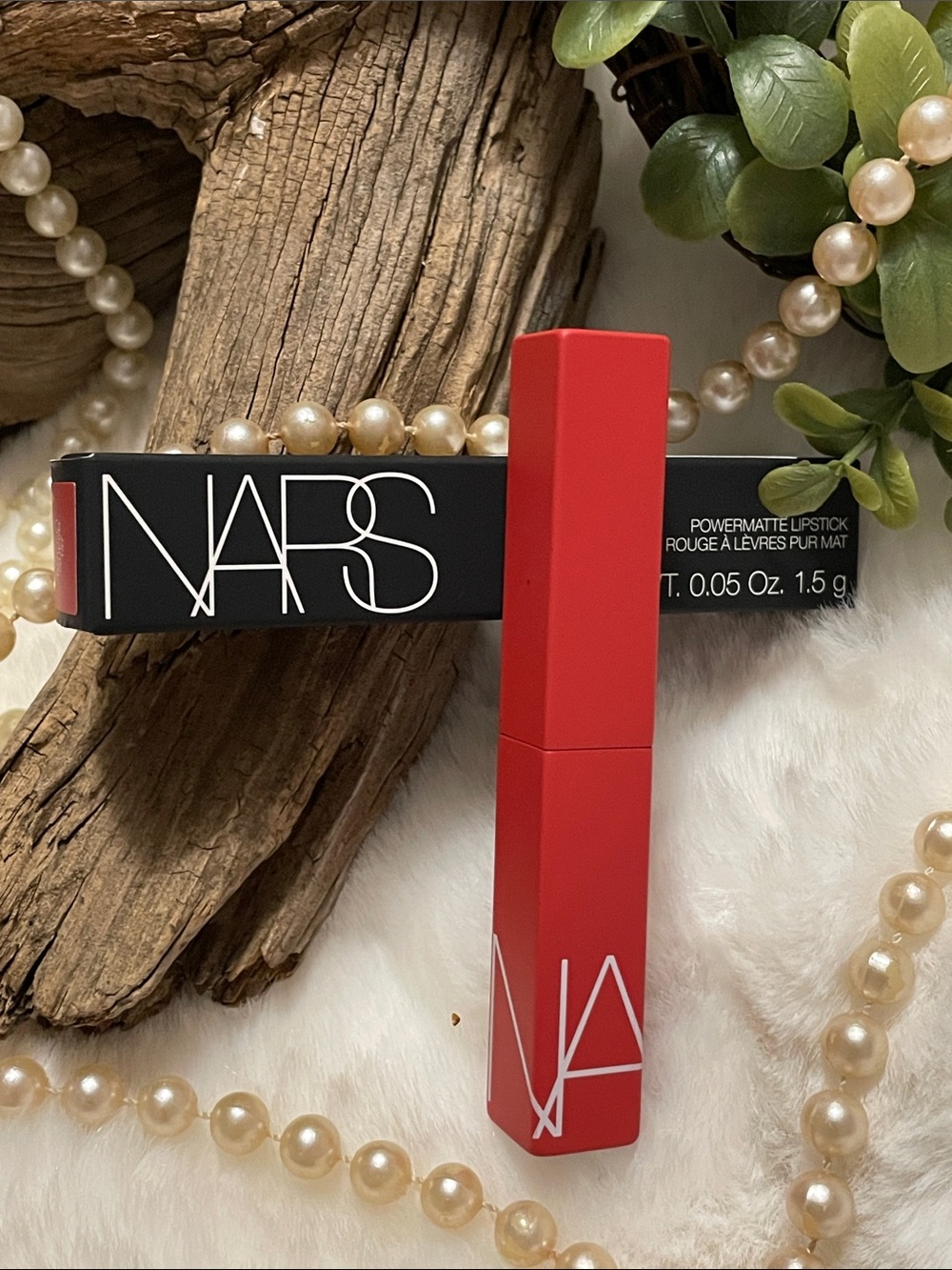 NARS®️ Power matte Lipstick — Classic Red “Rocket Queen” #137
